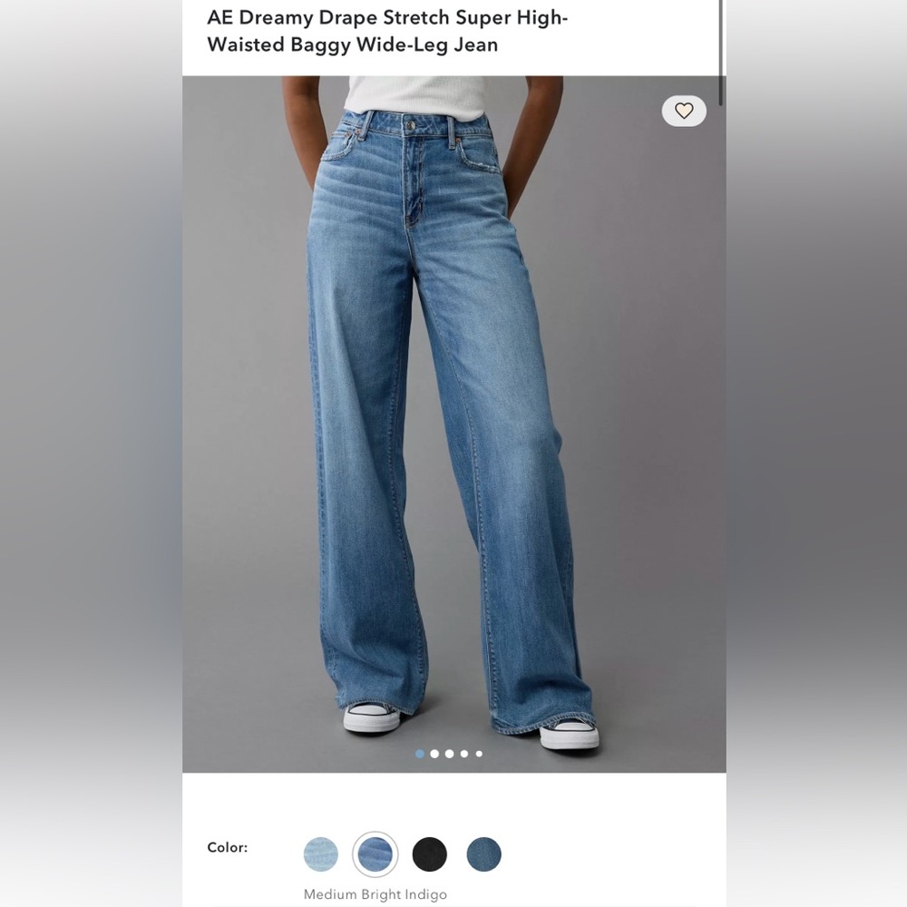 AE Dreamy Drape Stretch Super High-Waisted Baggy Wide-Leg Jean